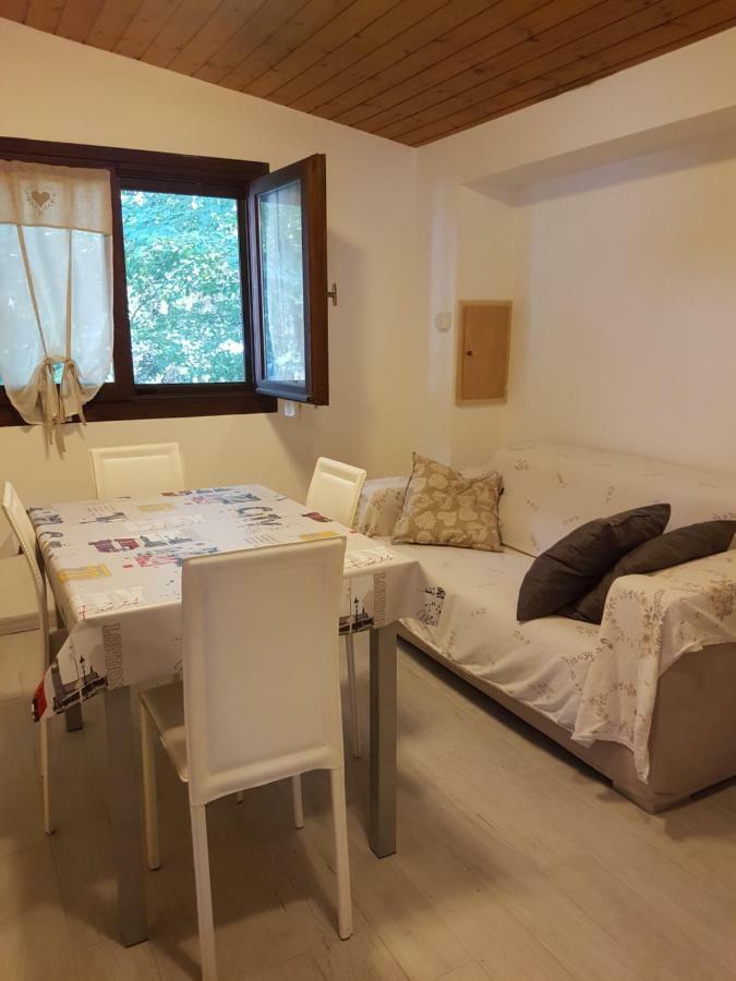 Crotto Caraco Appartamenti Bungalow Chalet Porlezza Exterior foto
